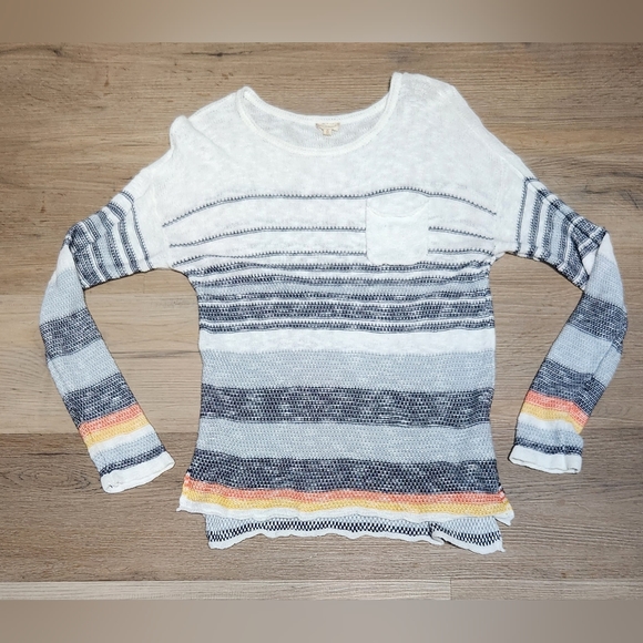 Item and Thread Soft Striped Woven Sweater sz L  (BIN D) - Picture 1 of 5